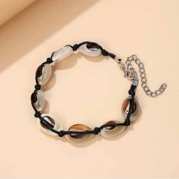 Seashell Ankle Bracelet - Picture 4 of 4